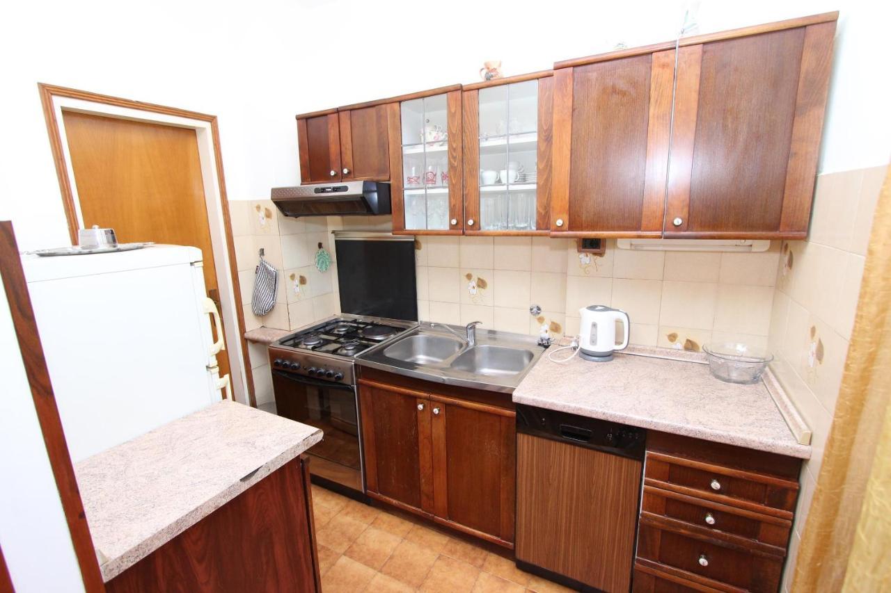 Apartment Clementina Višnjan Eksteriør billede
